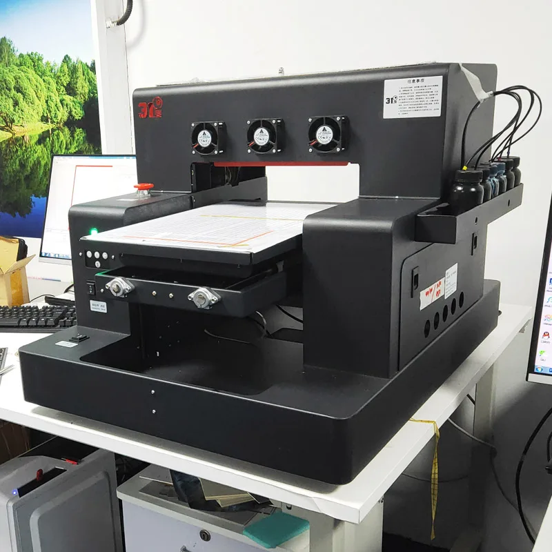 UV Yazıcı Makinesi Küçük Litografi Mürekkep Püskürtmeli Yazıcı renkli Baskı, Metal, Taş, Cam, Deri, Ahşap vb.Üzerine Basılabilir.