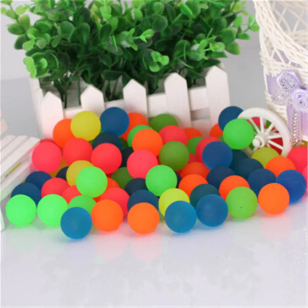 1 adet Renkli Oyuncak Top Karışık Kabarık Topu Çocuk Elastik Kauçuk Çocuk Çocuk Açık Spor Oyunları Atlama Topları Banyo Kabarık Oyuncaklar