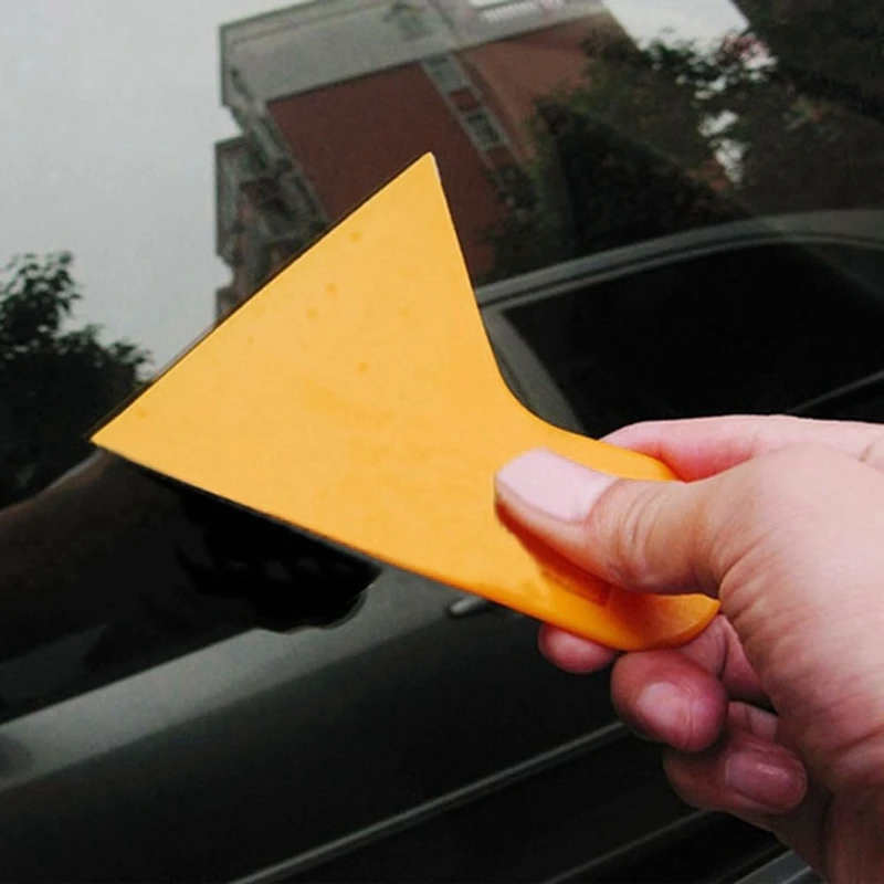 2X Plastik Sarı Oto Araba Pencere yapışkan film Kazıyıcı Silecek Temizleme Aracı 10.5X9. 5Cm