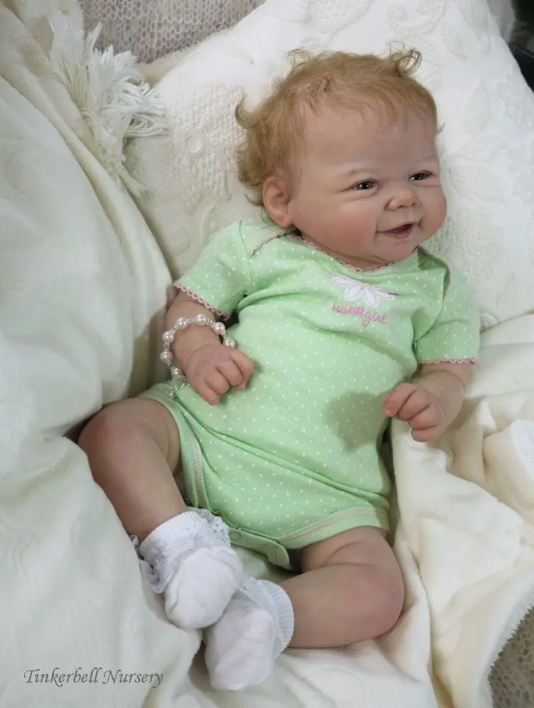 20 İnç DIY Boş Yeniden Doğmuş Bebek Bebek Parçaları Gülümseme Vivienne Boyasız Bitmemiş Bebek Parçaları Bebek Bitmemiş Vinil Kiti